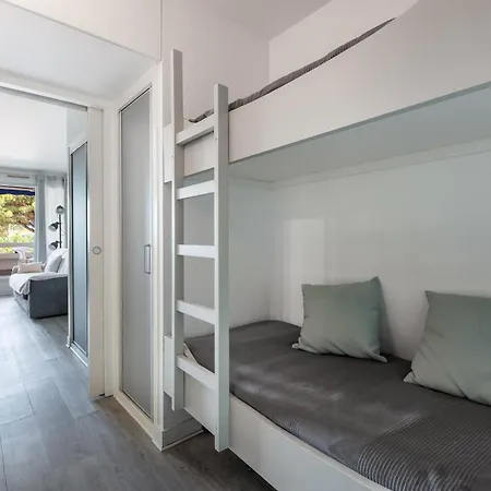 As27341- Vue Avec Piscine Direct Sur